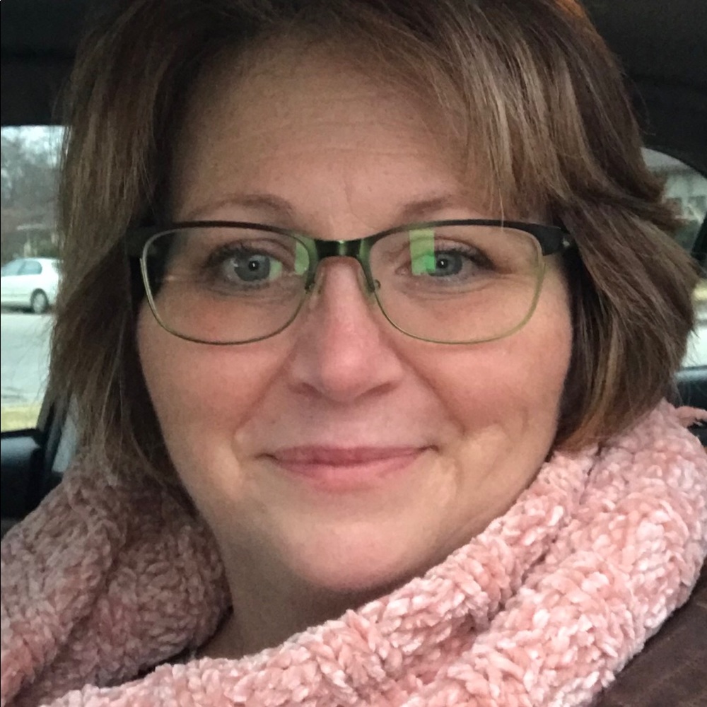 Meet your Posher, Michele